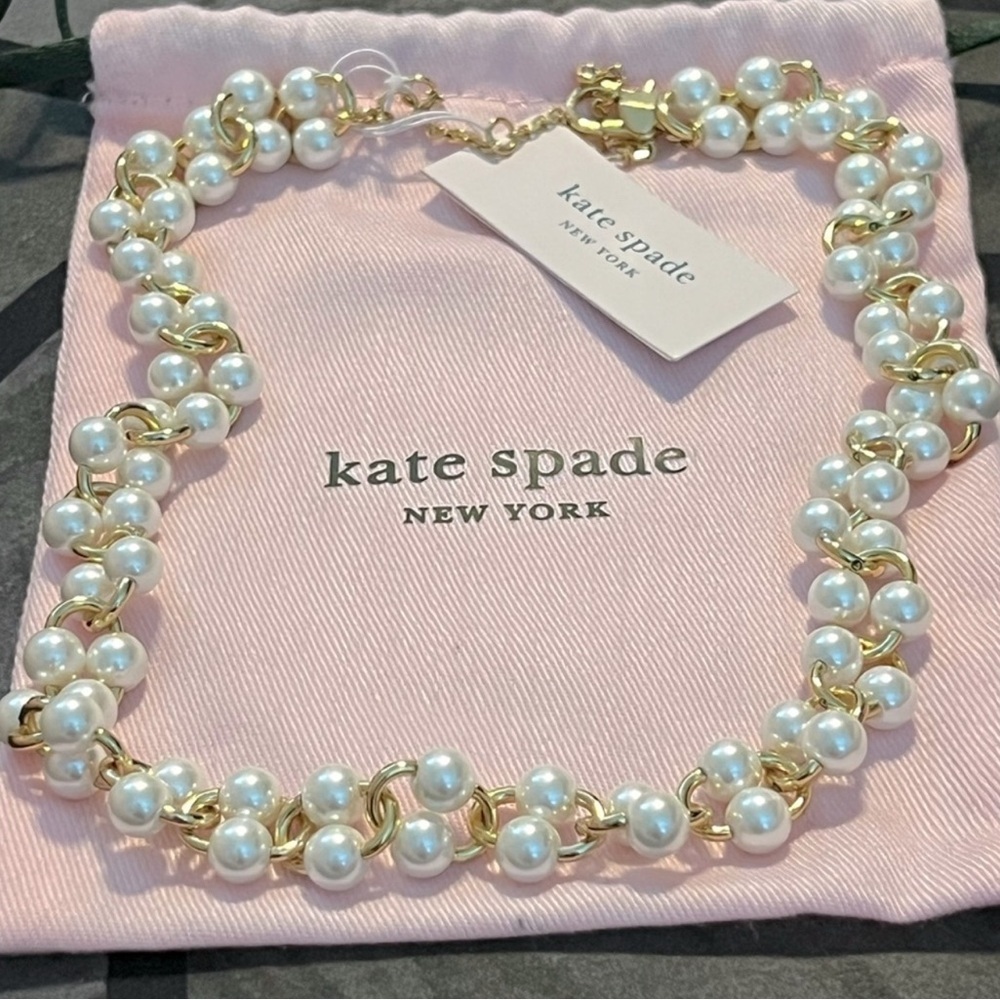 Kate Spade Authentic Vintage White Multi Nouveau Pearls Necklace & Earrings Set - Picture 8 of 9